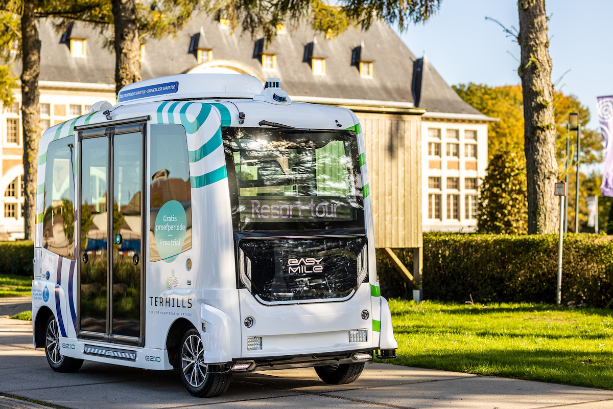 EasyMile Providing Fleet Of Driverless Shuttles In Tourist Hotspot