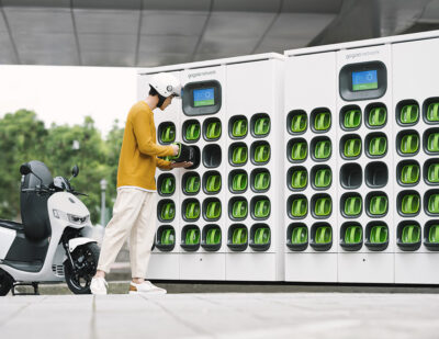 Gogoro Network Battery Swapping Heads to China