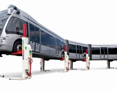 Stertil-Koni EARTHLIFT Mobile Column Lift – Articulated Bus