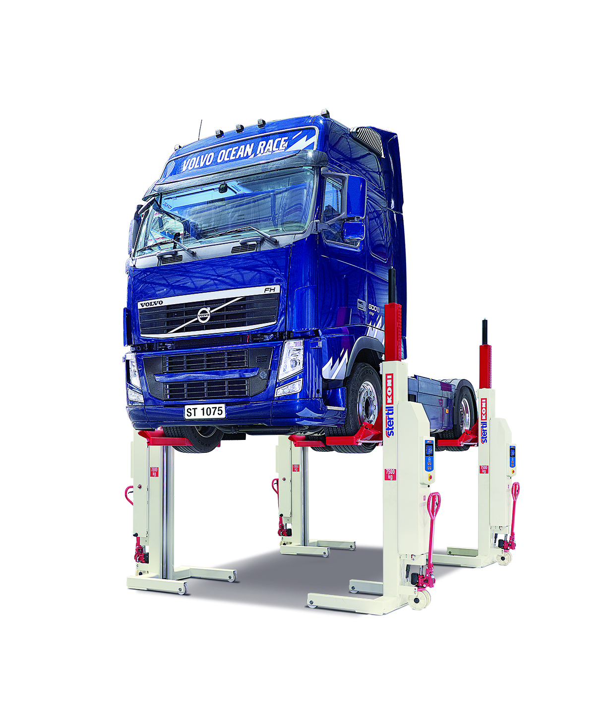 Stertil-Koni mobile column vehicle lift with
commercial truck