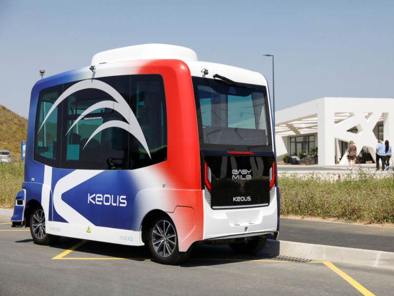 Two Autonomous EasyMile Shuttles In Service At CNTS