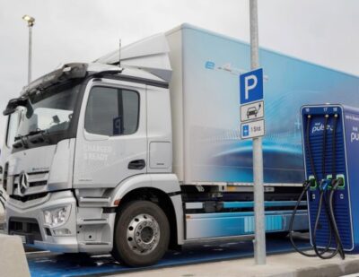 bp pulse Launches Europe’s First Electric Truck Charging Corridor