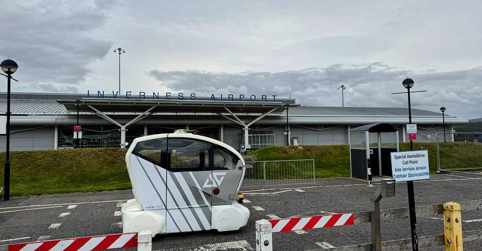 Aurrigo’s autonomous Auto-Pod in front of Inverness Airport