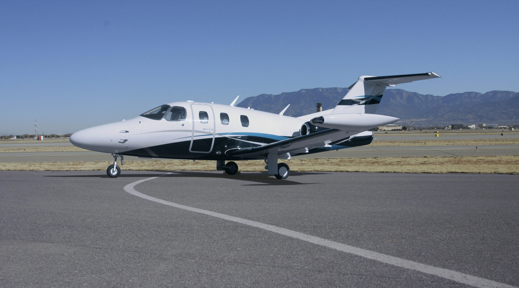 A private jet on an aircraft taxiway