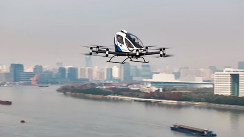 The EH216-S’s debut flight in downtown Shanghai