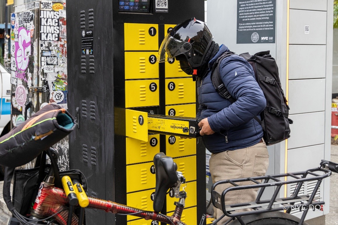 New York City Begins Citywide Rollout of e-Bike Battery-Swapping