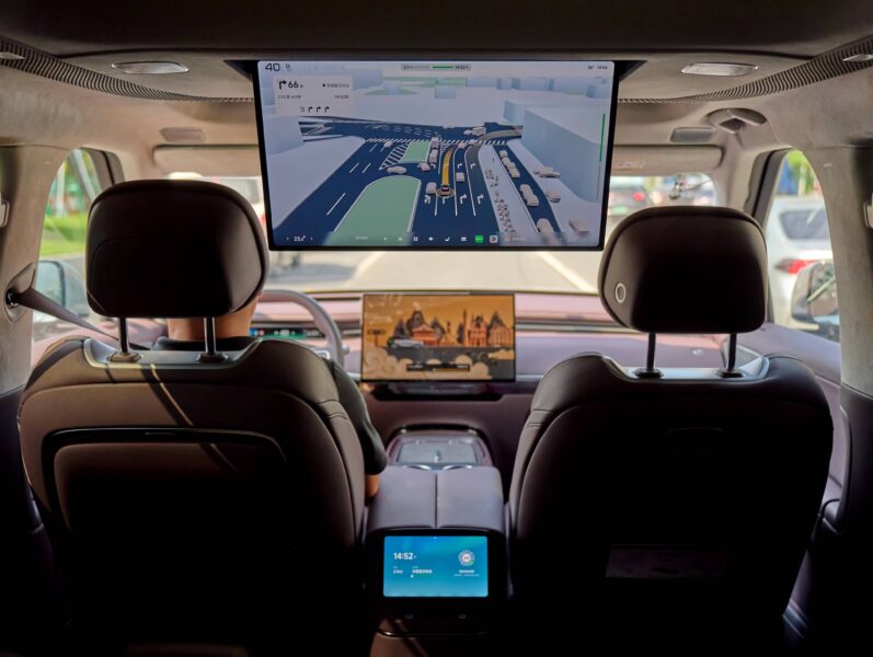 The second-row entertainment screen of the XPENG Robotaxi
